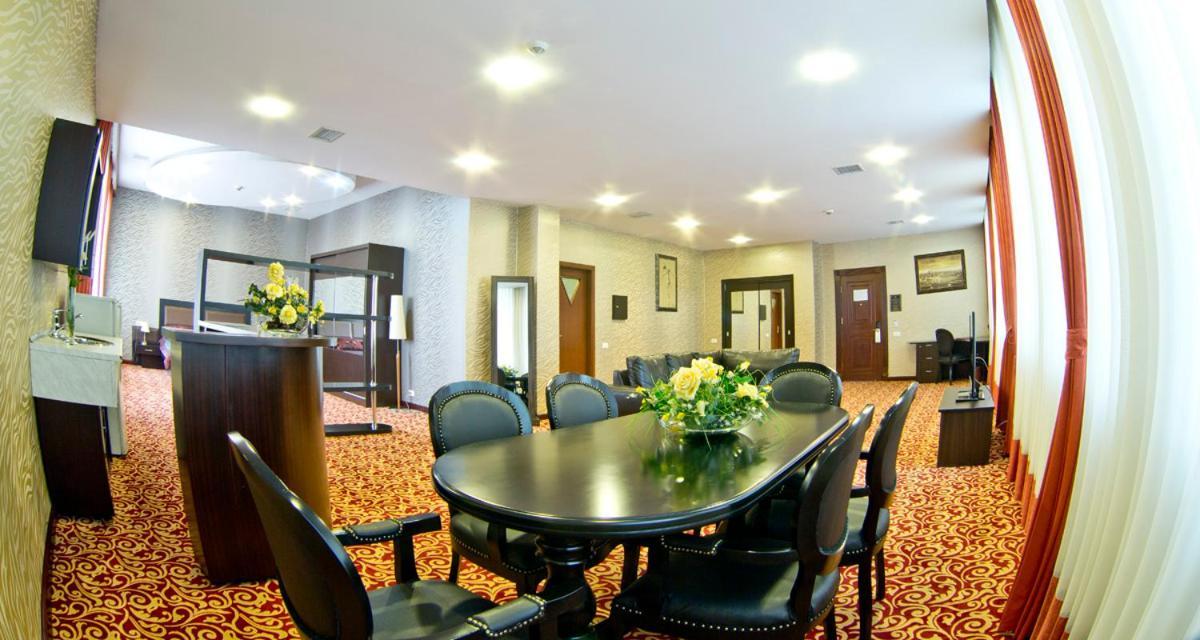 Ambassador Hotel Baku Exteriér fotografie